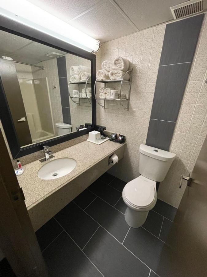 Wingate By Wyndham Lake George Ngoại thất bức ảnh