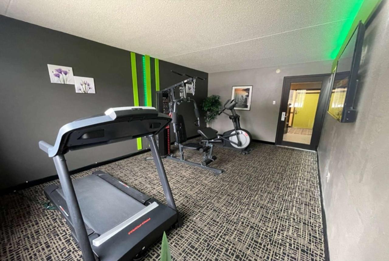 Wingate By Wyndham Lake George Ngoại thất bức ảnh