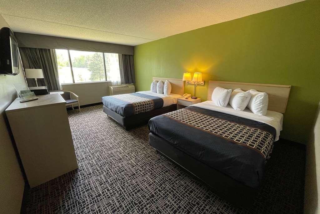 Wingate By Wyndham Lake George Phòng bức ảnh