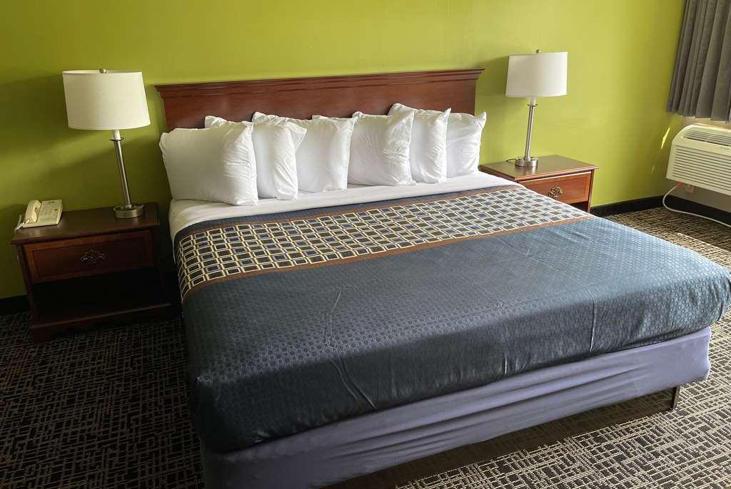Wingate By Wyndham Lake George Phòng bức ảnh